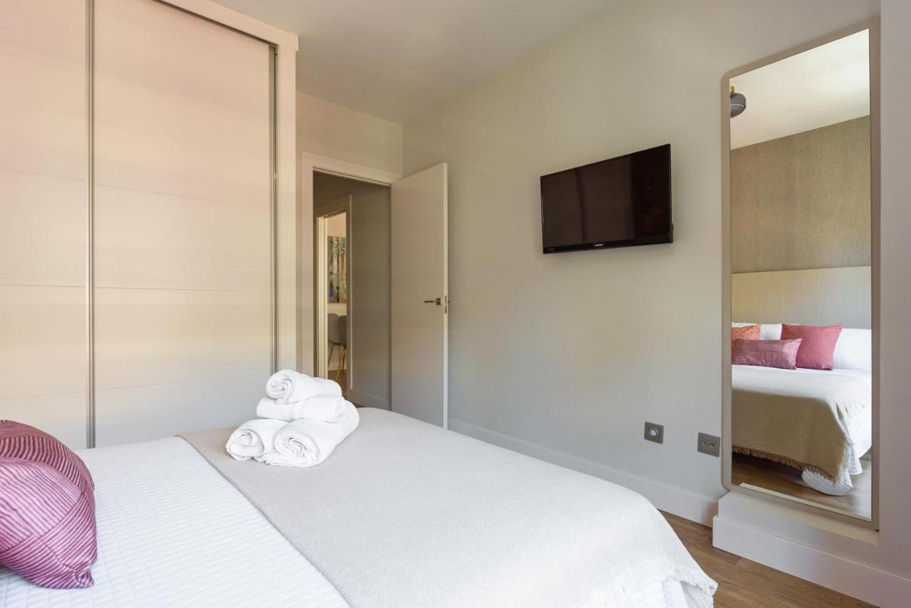 Apartamento Centrico Parking Aire Acondicionado Y Wifi Granada Esterno foto