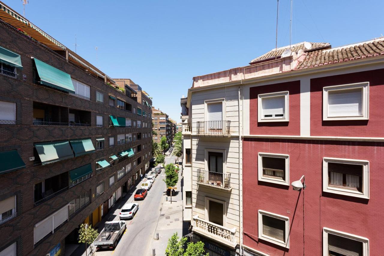 Apartamento Centrico Parking Aire Acondicionado Y Wifi Granada Esterno foto